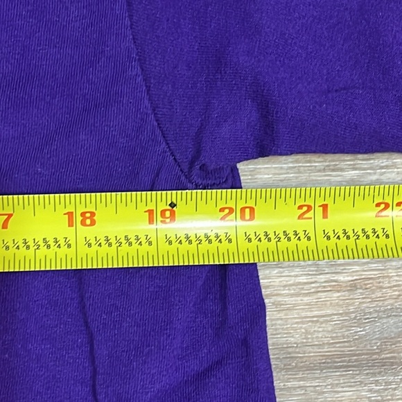 Men’s Large Purple Crown Royal Short Sleeved T-shirt NWOT - Picture 5 of 8